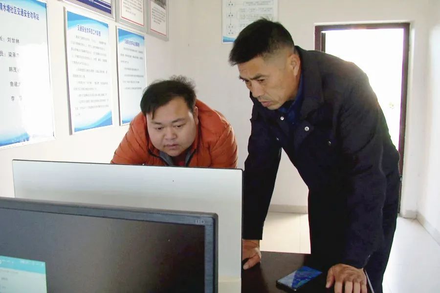 【我为群众办实事】清水塘社区：一件事一次办，让“便利”更便利