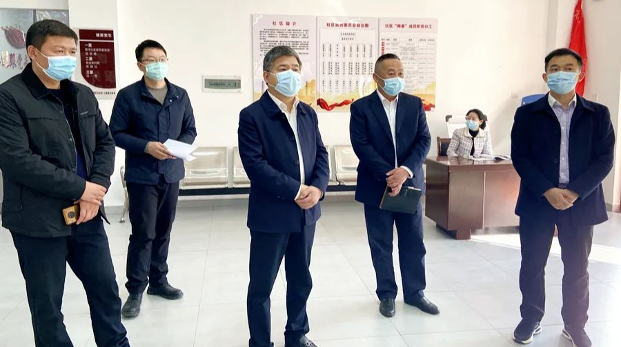 胡晓明实地督导全区疫情防控、安全生产工作