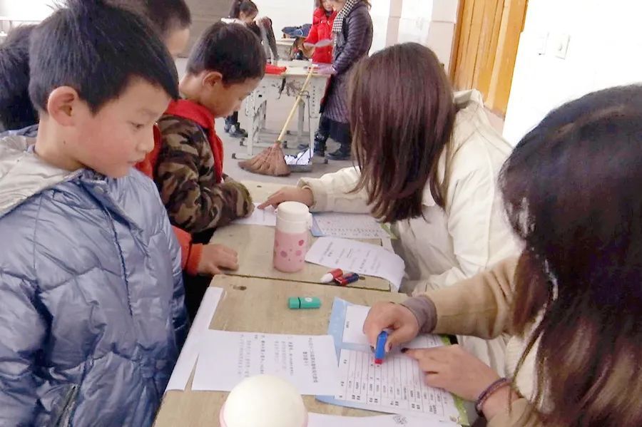 趣味“乐考”！中心完小一二年级期末考大变样