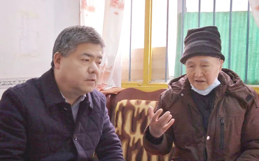 胡晓明春节前走访慰问送温暖