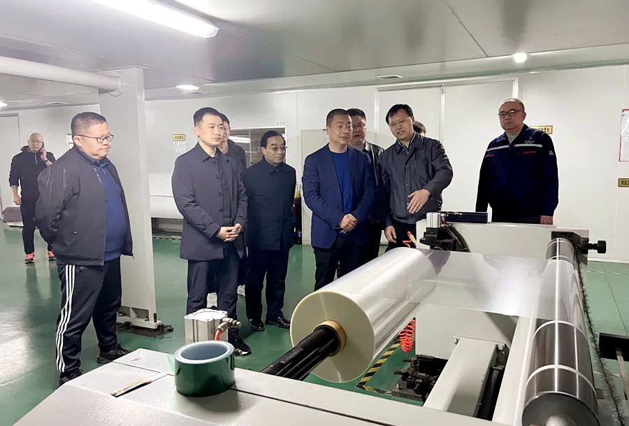 刘爱军深入企业调研 协调解决企业发展难题