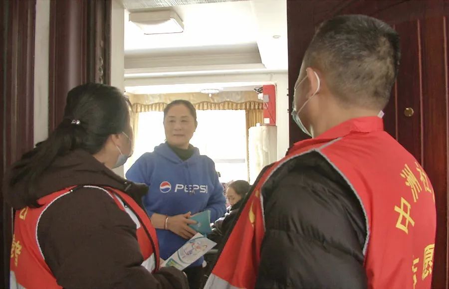 【疫情防控 西洞庭在行动】金凤街道：抓紧抓实疫情防控措施 全力保障居民健康安全