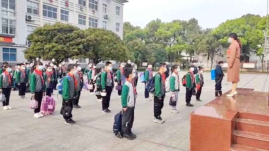 【疫情防控 西洞庭在行动】演练于行，防疫于心——区中心完小组织开展疫情防控应急演练