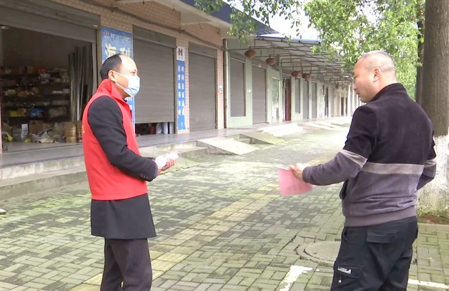金凤街道：清明祭扫，低碳文明先行