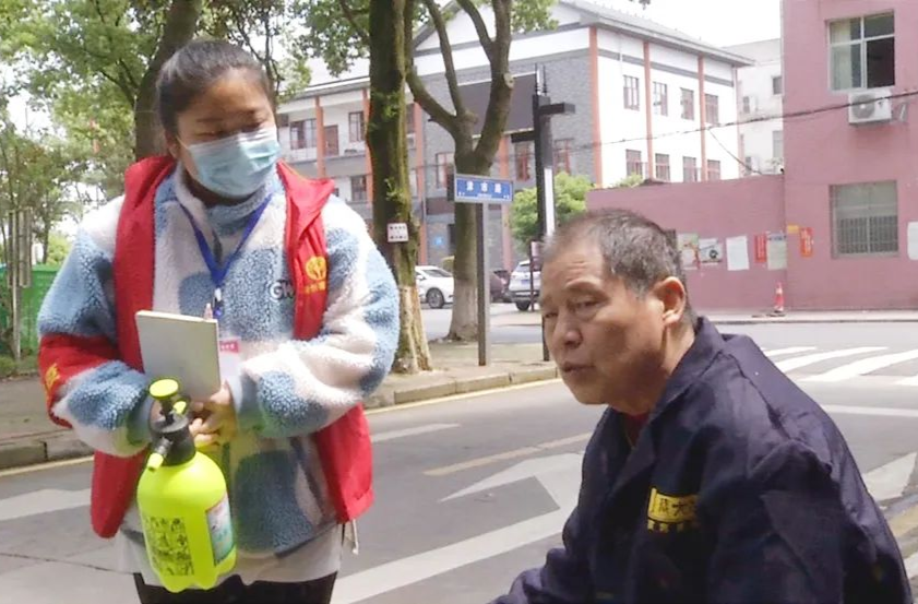 【疫情防控 西洞庭在行动】育才社区李晓娟：奋斗在“疫线” 青春勇担当