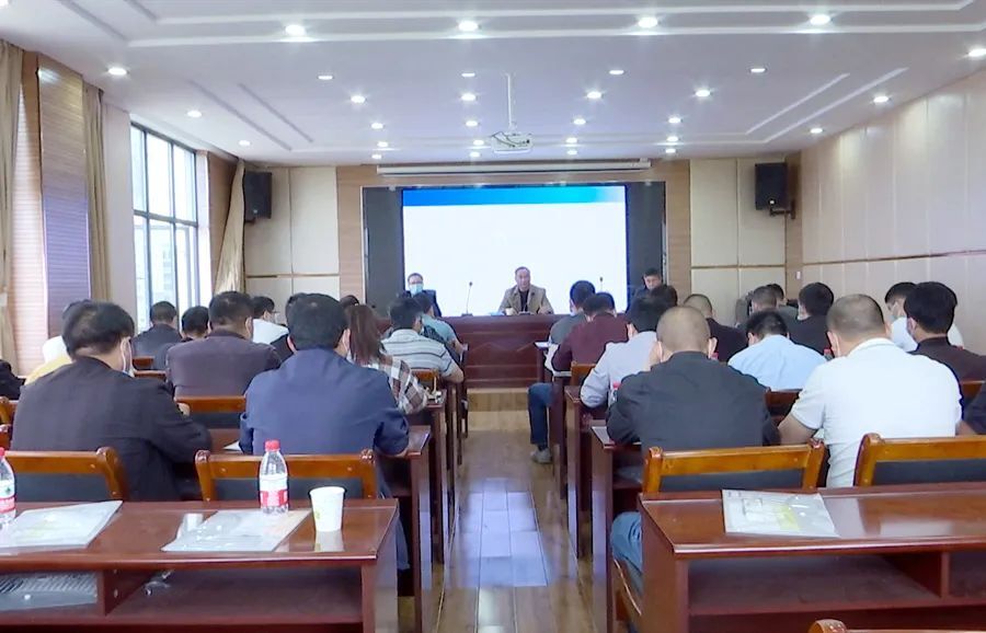 西洞庭管理区举办防汛抢险技术培训班