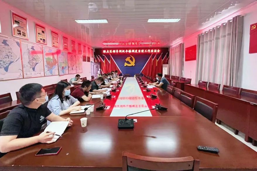 郭蕾赴联点单位祝丰镇调度工作