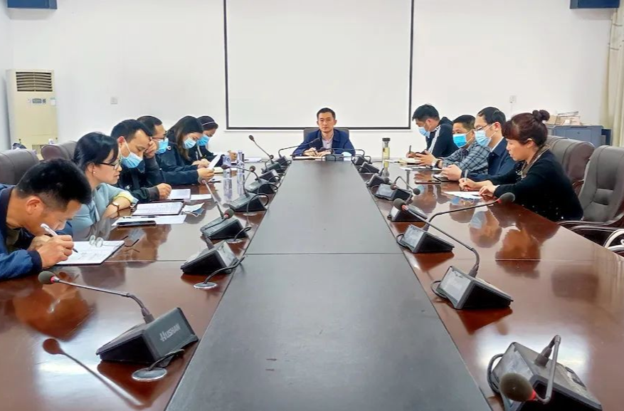 高考倒计时!郑涵文参加西洞庭一中2022年高考迎考座谈会