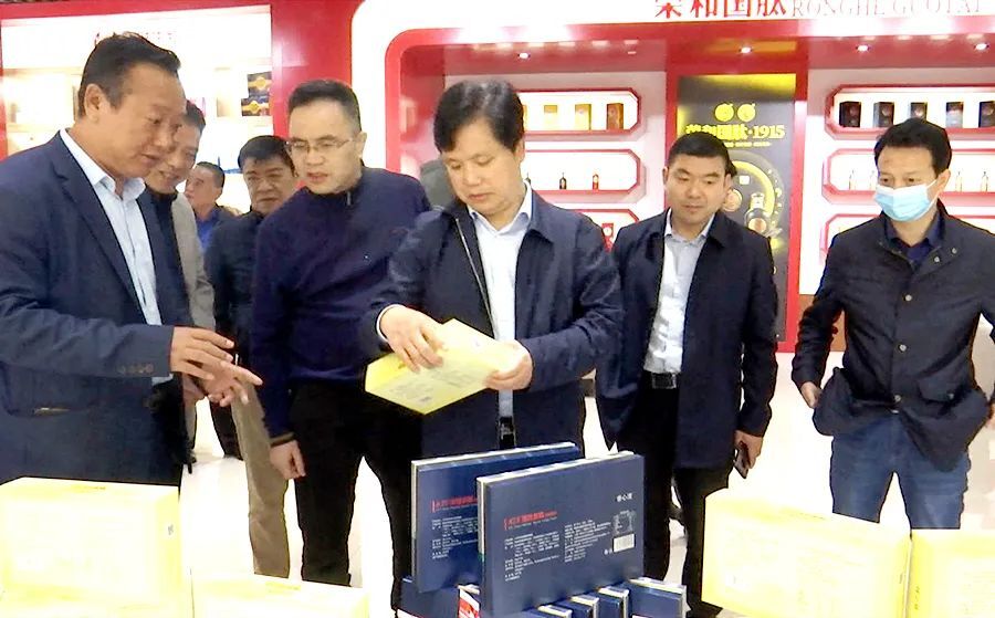 省科技厅党组成员、副厅长周建元一行来西洞庭调研