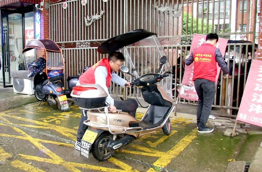 还路于民，还道于行！龙泉街道开展乱摆乱放乱停整治行动