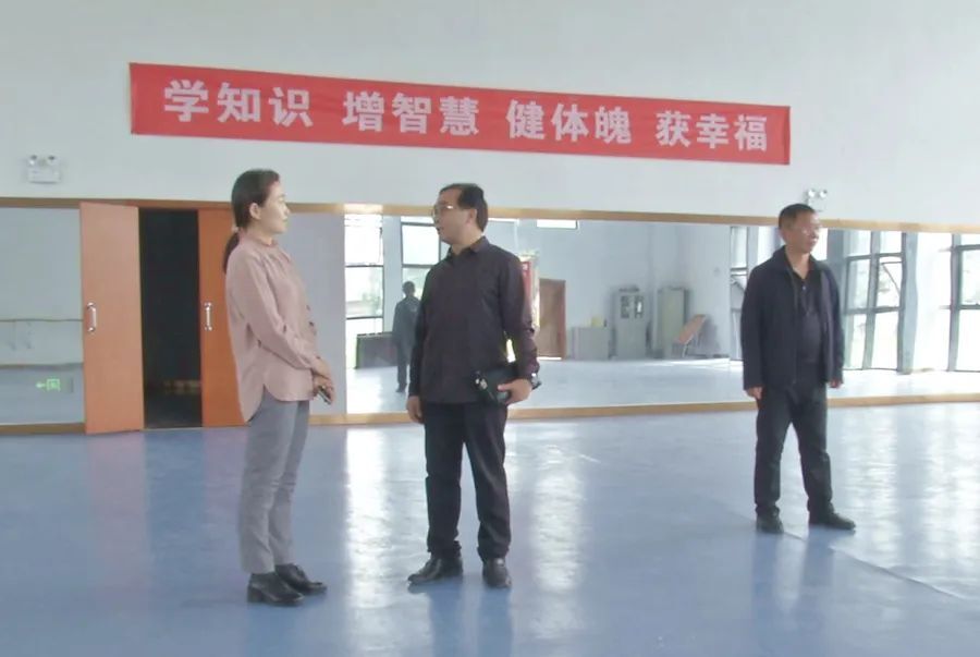 赵鑫一行来西洞庭开展全面从严治党延伸监督检查工作