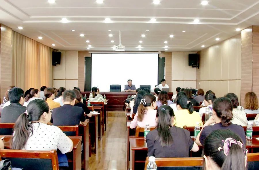 全区预算管理一体化系统培训会召开