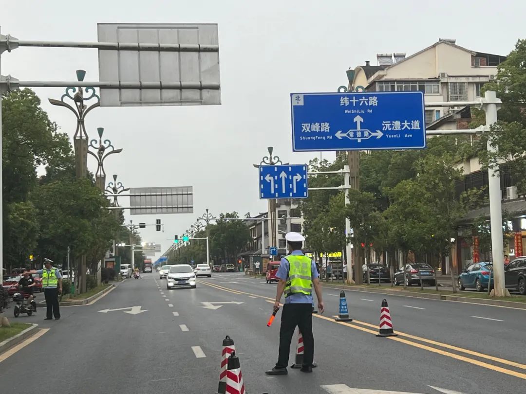 西洞庭：严查酒驾、醉驾、毒驾，守护辖区平安一刻不松懈