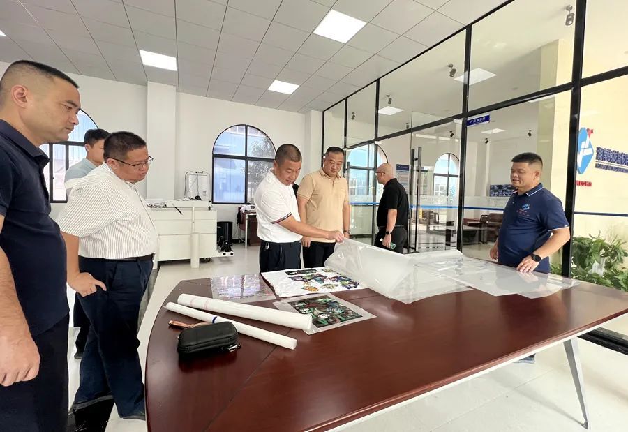 刘爱军深入园区调研工业企业运行情况