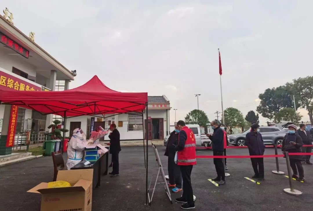 西洞庭有序开展重点区域核酸检测