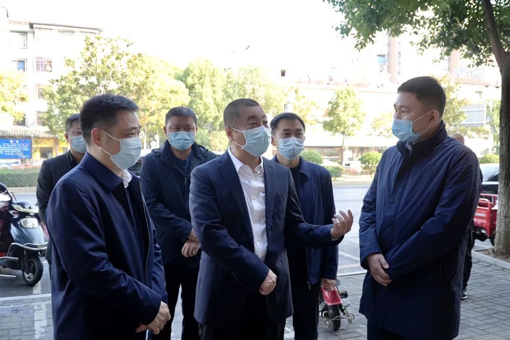 刘爱军、李智勇实地督导疫情防控工作