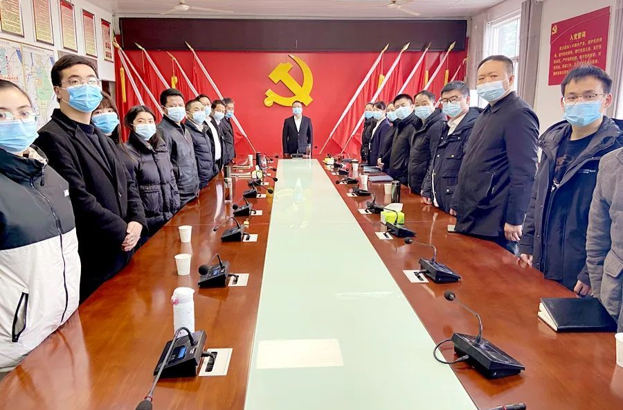 祝丰镇集中收听收看江泽民同志追悼大会