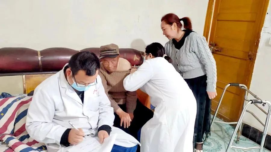 龙泉街道：扎实抓好新阶段疫情防控各项工作 全力保障群众身体健康和生命安全