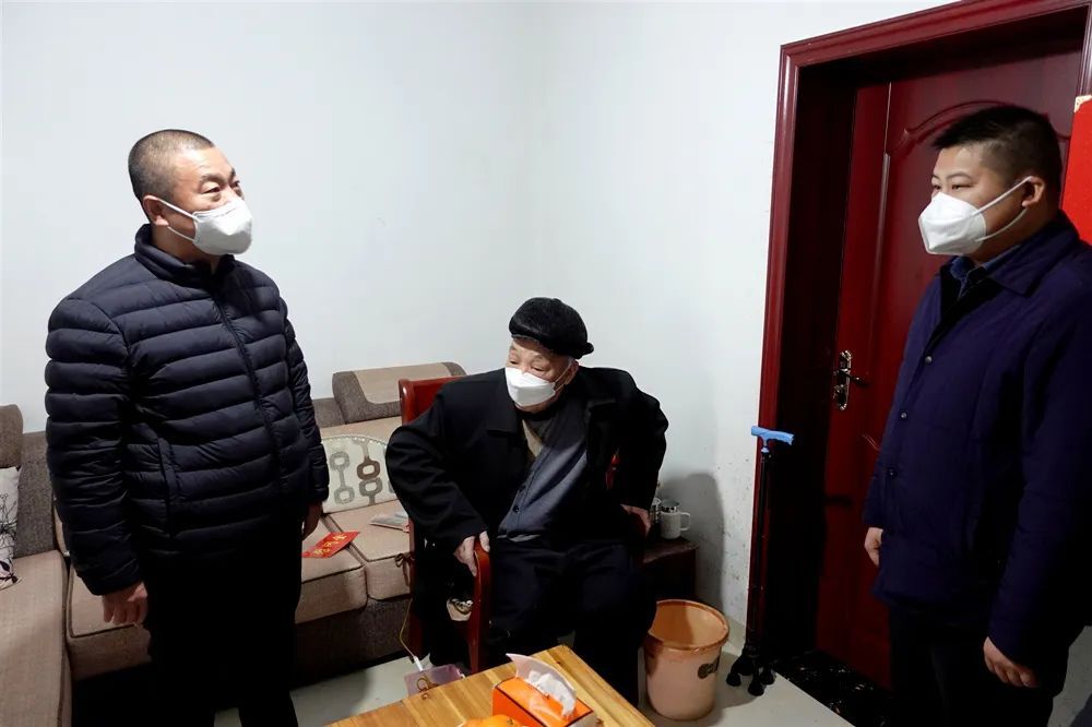 刘爱军开展春节前走访慰问活动