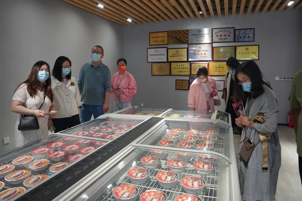 常德日报社第二党支部来西洞庭开展主题党日活动