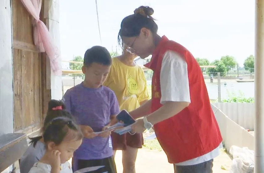 祝丰镇开展防溺水安全教育宣传活动