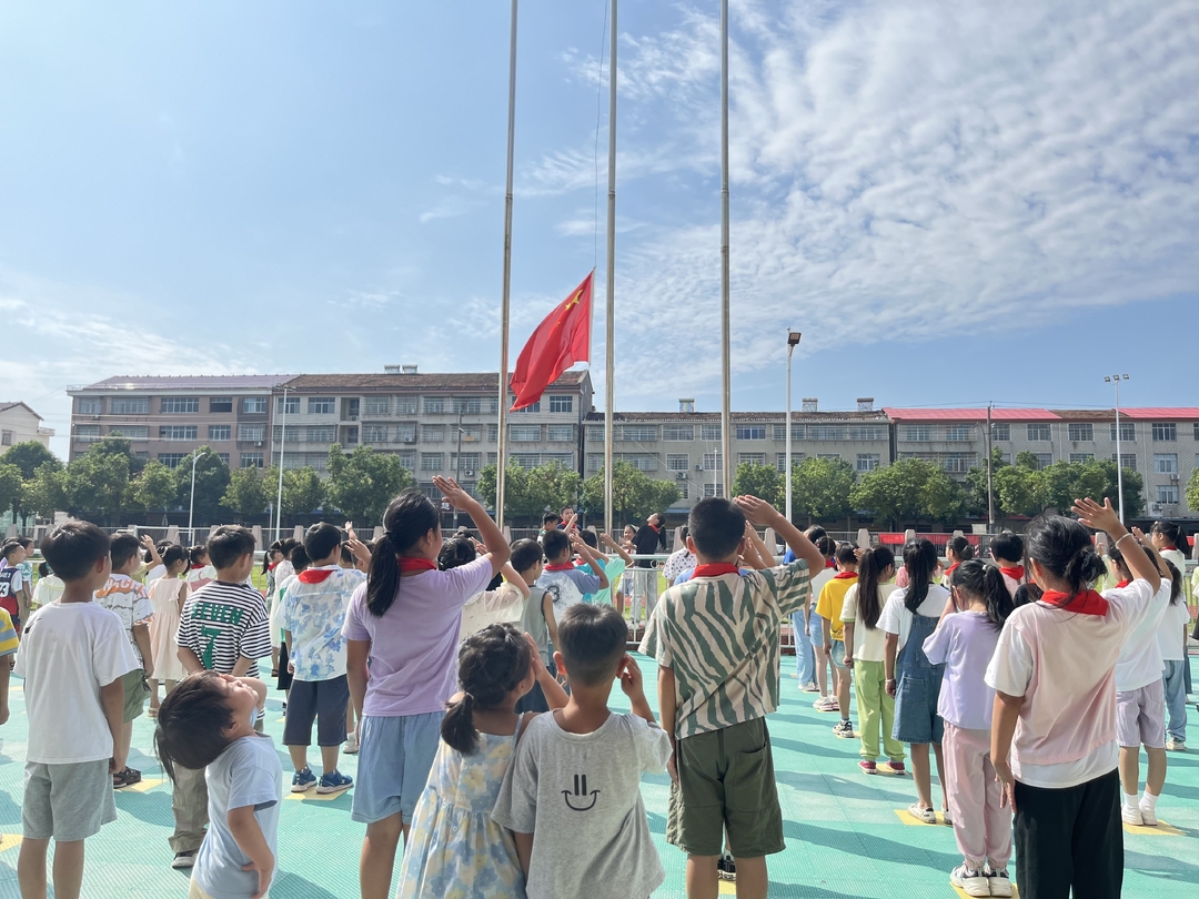 勿忘国耻 强国有我——祝丰完小开展纪念“九一八事变”国旗下讲话