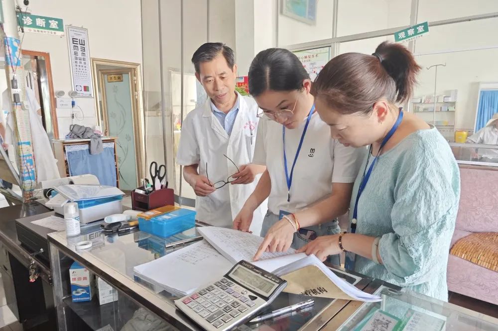 西洞庭多部门开展联合行动 推进“规范化药房”建设