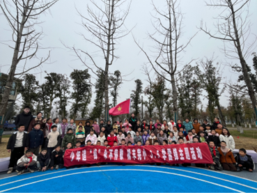 西洞庭祝丰完小：追“锋”少年 争做环保小卫士