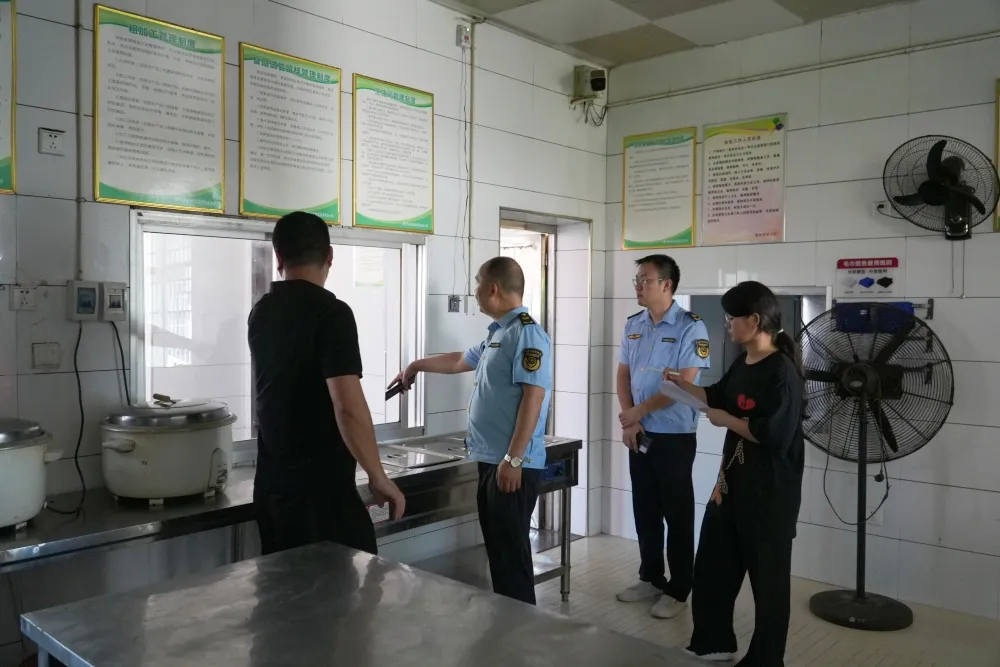 食品安全无小事︱2024年暑假校园食品安全重点工作检查