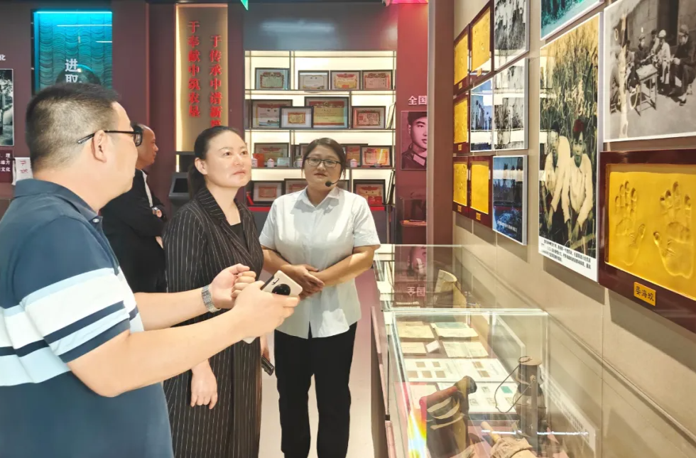 叶春华带队调研文旅工作