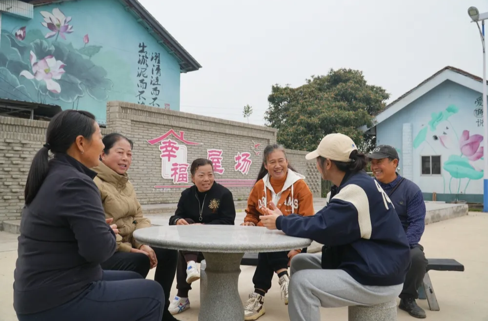 金凤街道清水塘社区妇女主任高兰英：乡村小太阳 村民的贴心人