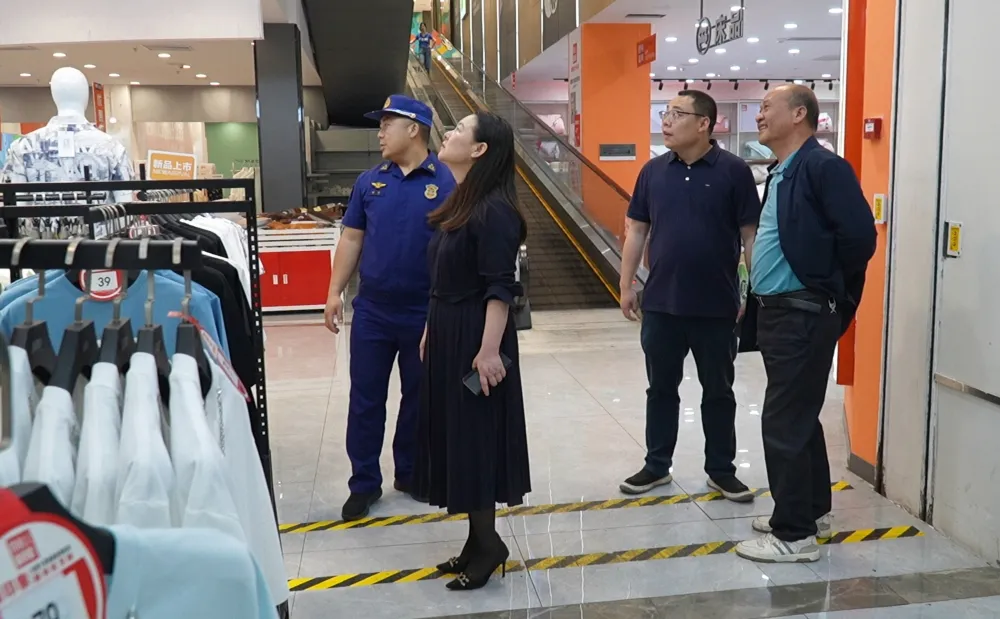 叶春华带队开展节前安全生产检查 筑牢“五一”假期安全防线