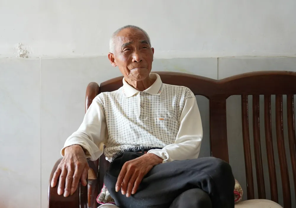 【追憶農(nóng)墾歷程 接續(xù)時(shí)代擔(dān)當(dāng)】譚錫庚的故事